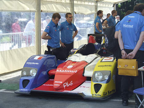 Bilen med #5 er en Courage Oreca LC70 med Judd motor, anmeldt af Team Oreca Matmut med kørerne Ayari, Duval og Groppi.
(Foto: Claude Foubert - Endurance-Info.com)